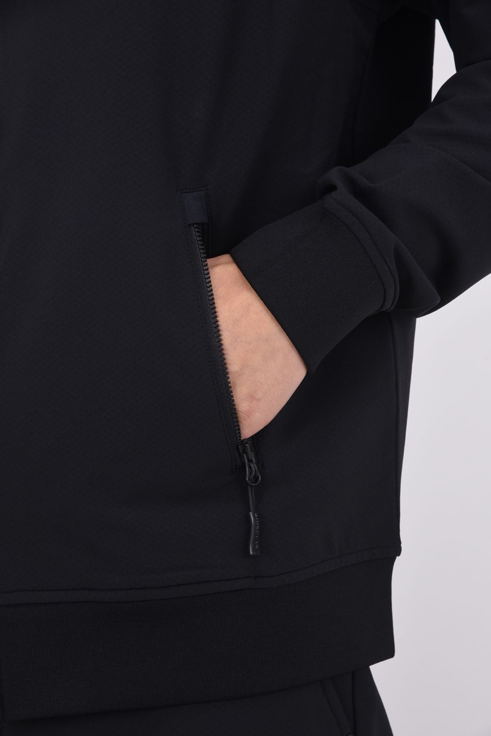 【25AW】 MEN'S STORMFLEECE BACK DOTS PARKA / ストームフリース ジップアップリブパーカー (ブラック)
