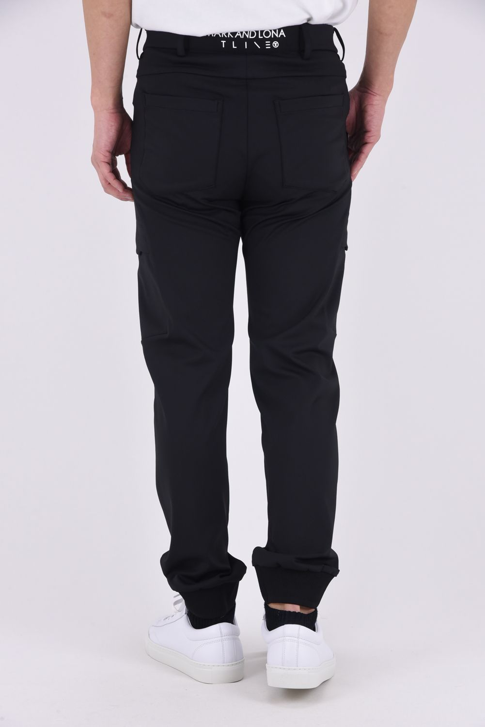【26SS】【T-LINE】 CONTOUR FLEX CARGO JOGGER / モノトーン ポリエステルトリコット カーゴライクジョガーパンツ (ブラック)
