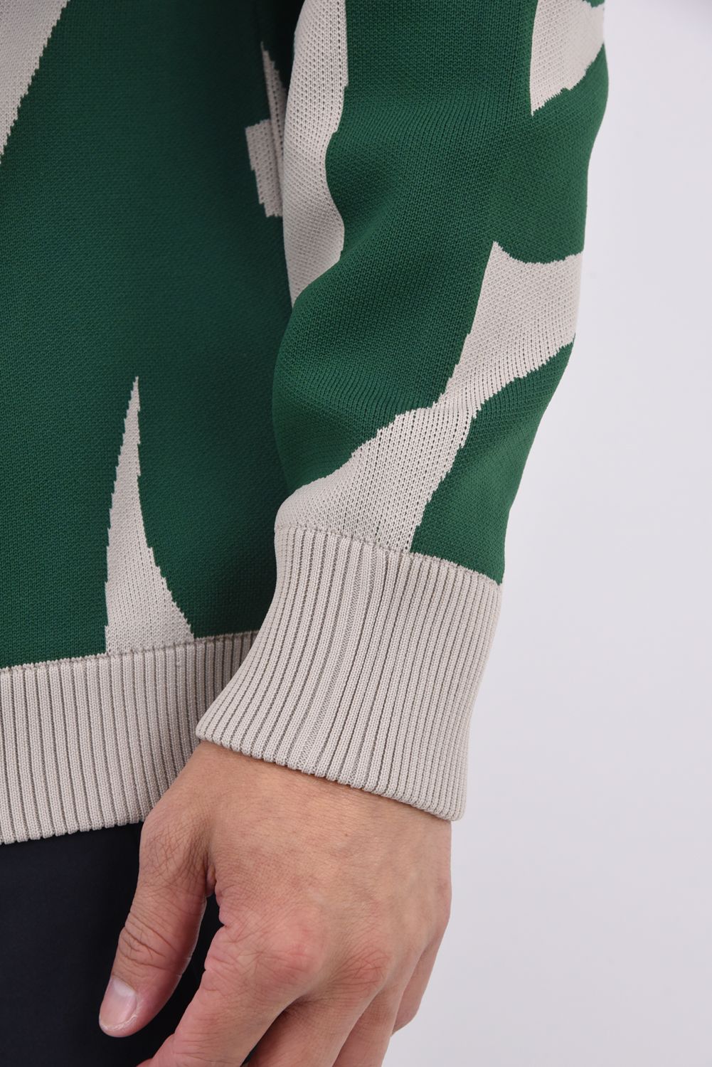 【25AW】 GRAFT KNIT / グラフィティロゴ クルーネックニット (ベージュ)