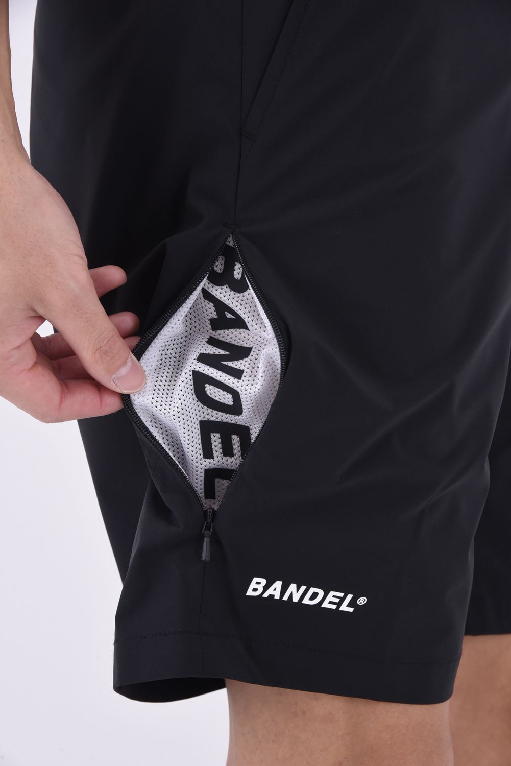 BANDEL GOLF - VENTILATION WOVEN HALF PANTS / ベンチ