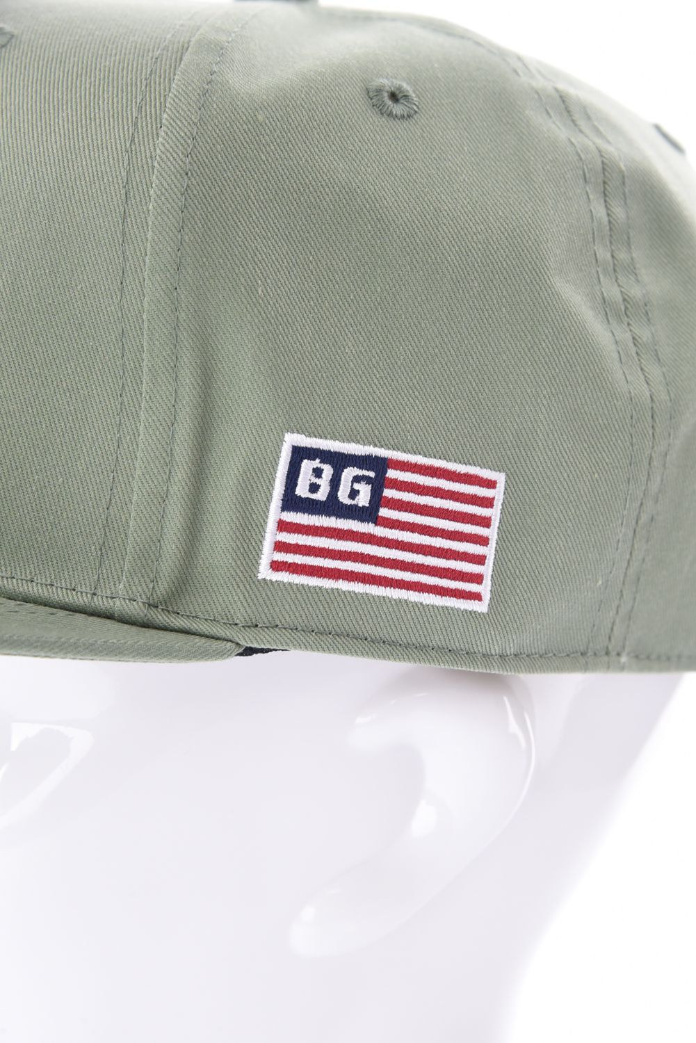 【26SS】 MEN’S BASIC FLAT VISOR CAP / ベーシック ブランドロゴ フラットキャップ (セージグリーン)