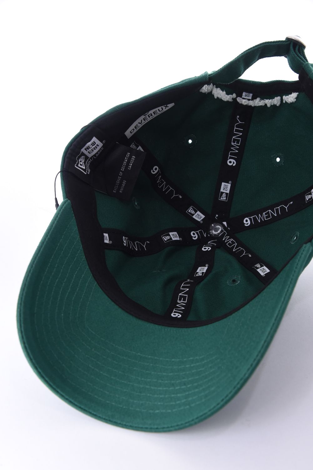 【26SS】 DVG NEWERA CAP / ブランドロゴ刺繡 ベースボールキャップ (グリーン)