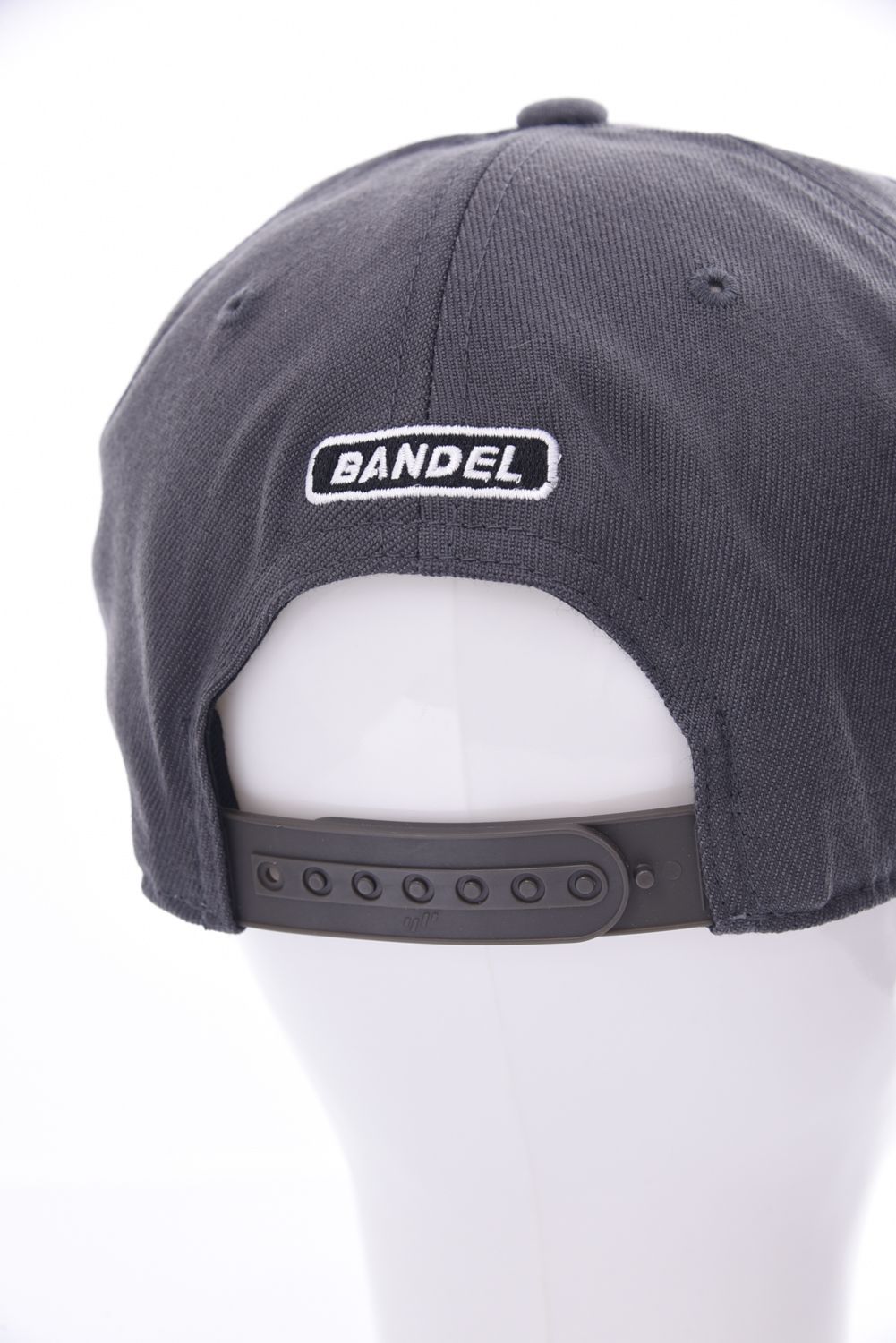 LOGO WAPPEN FLATVISOR CAP / ロゴワッペン フラットキャップ (グレー)