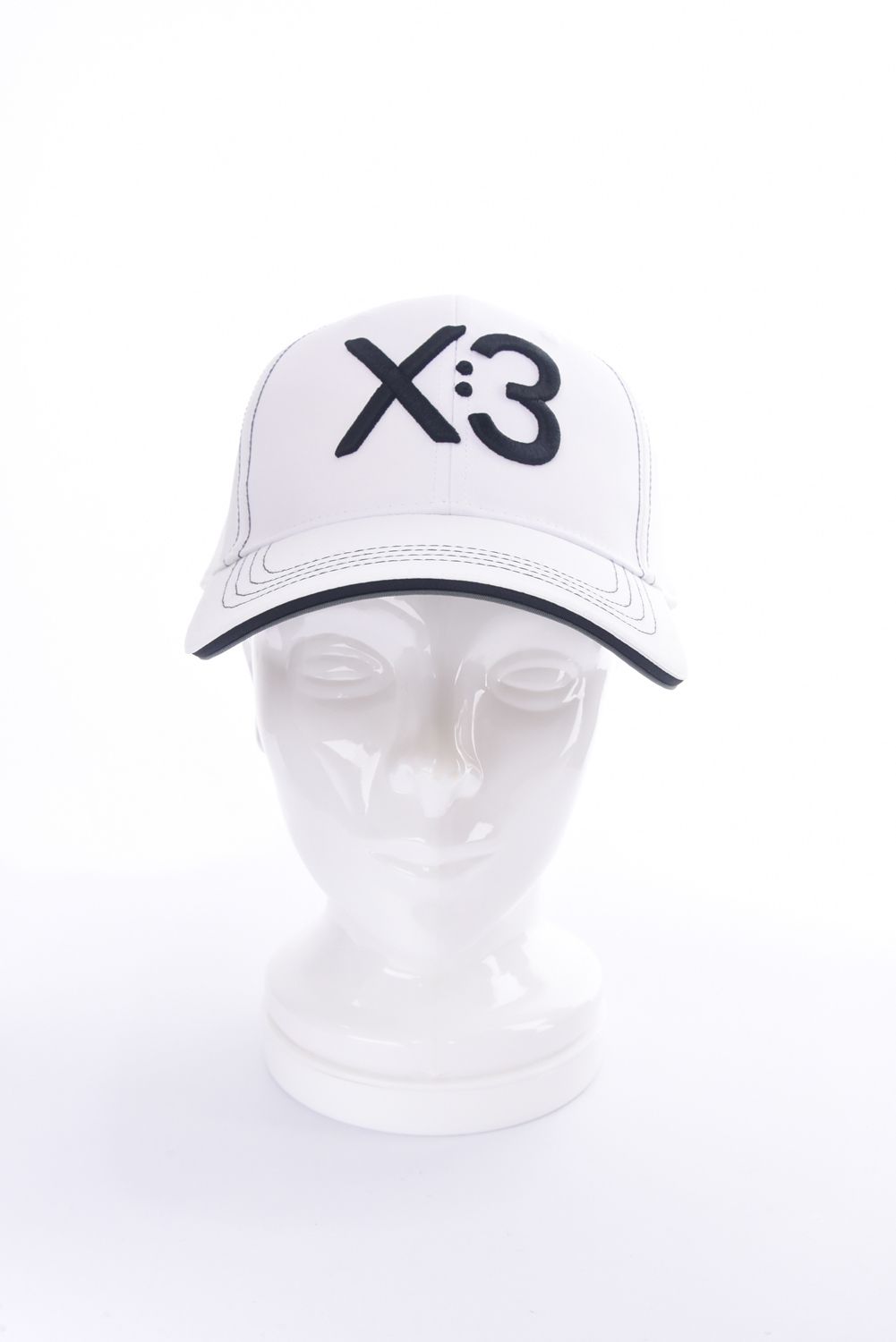 LOGO CAP / 立体ロゴ刺繍 キャップ (ホワイト)