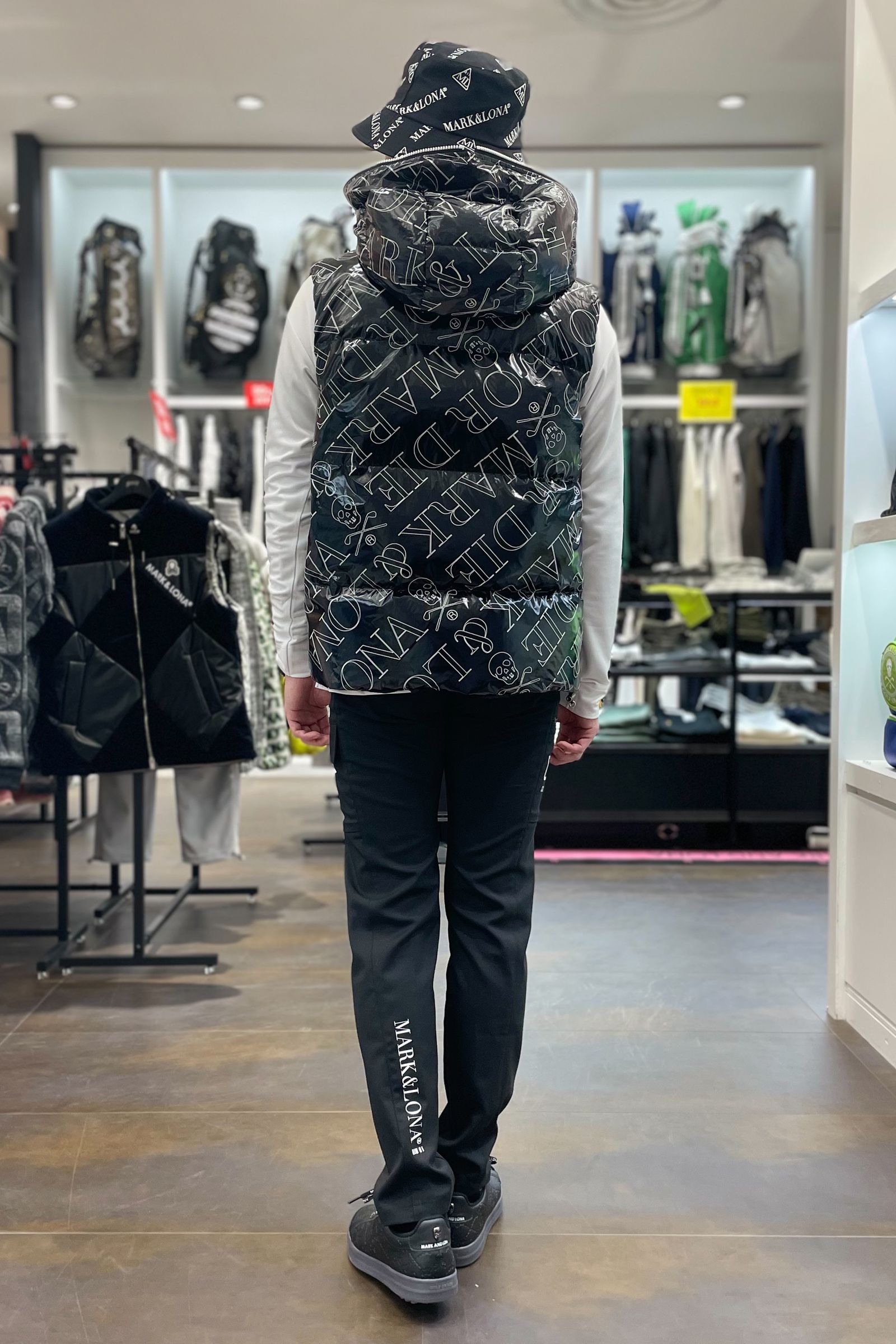 【MARK＆LONA】 コードコレクションならではのシックなコーデ