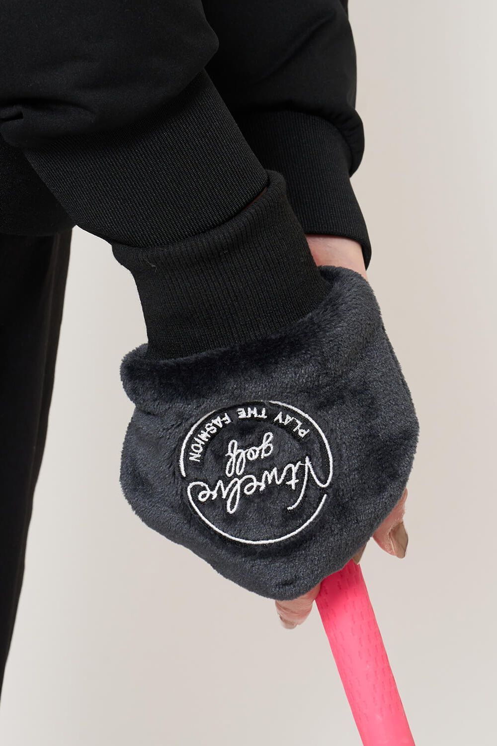 【26AW】【プレゼント好適品】 ML HAND WARMER / フリース裏地 右手用ハンドウォーマー (ブラック)
