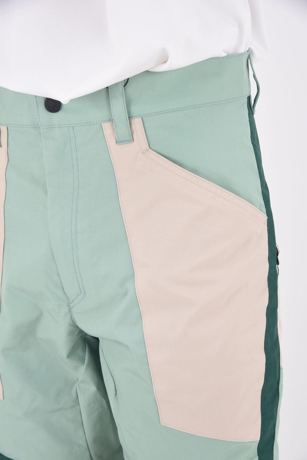 COLOR PANEL SHORTS / カラーパネル ショーツ (カーキ)