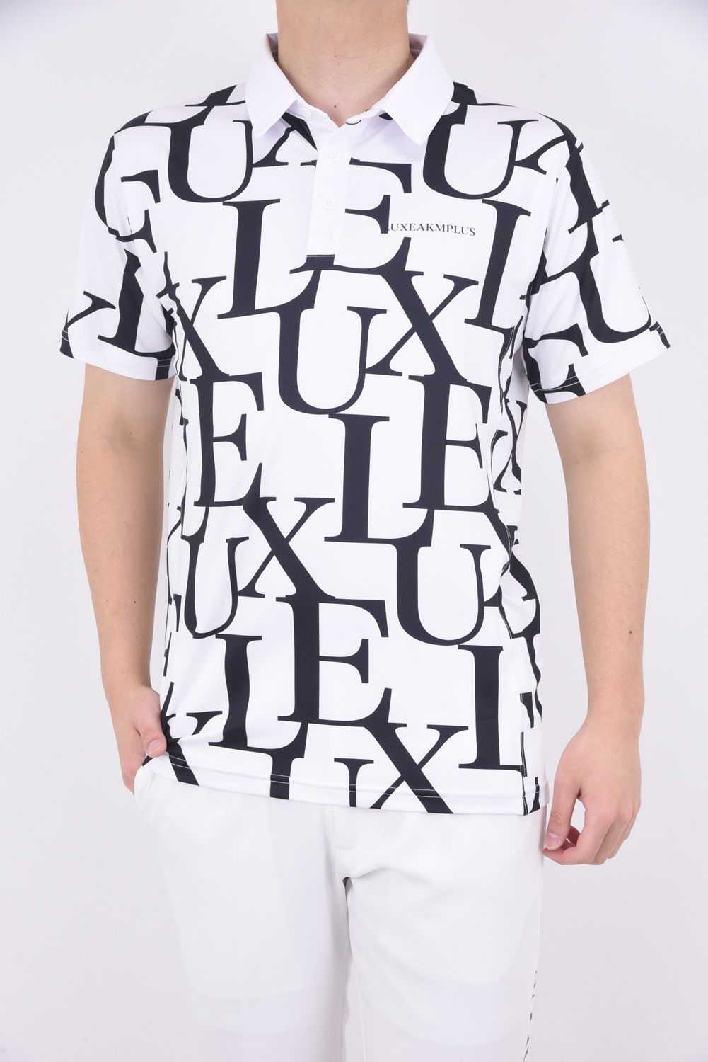 LUXE PATTERN POLO SHIRTS / 総柄ロゴ 半袖ポロシャツ ホワイト