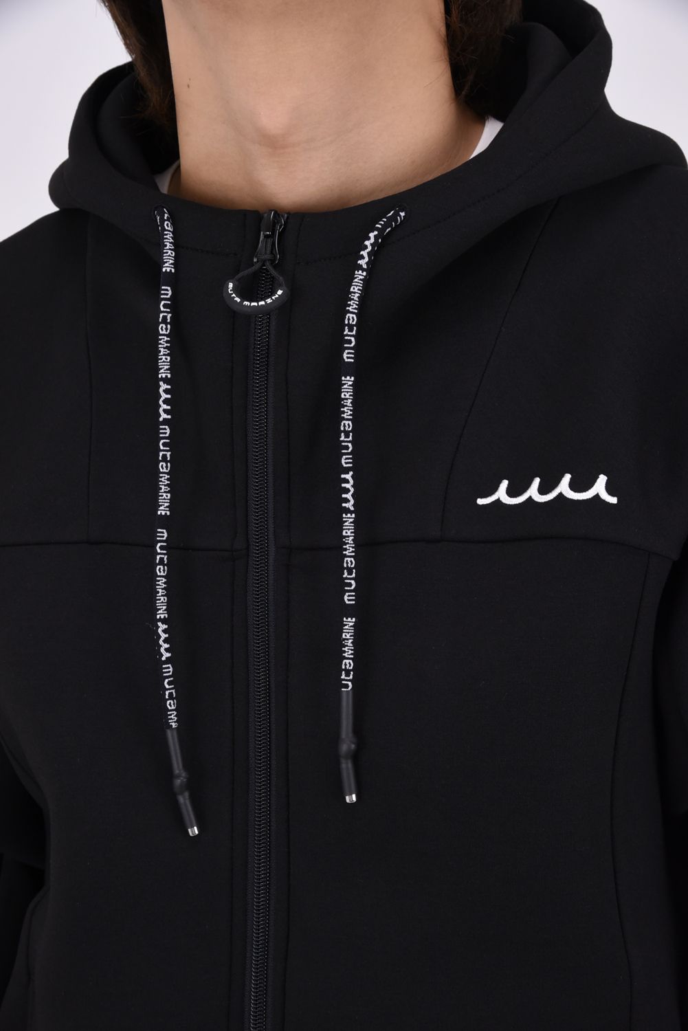 【26AW】 BONDING ZIP PARKA / ボンディング素材 BIGバックロゴ ジップアップパーカー (ブラック)