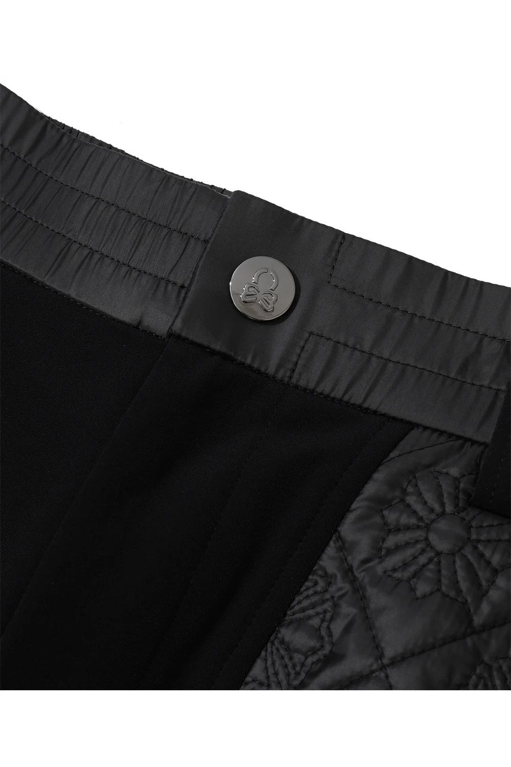 【26AW】 OBLIVION STRETCH HYBRID PANTS / モノグラムキルティング ボンディング素材 ハイブリッドパンツ (ブラック)