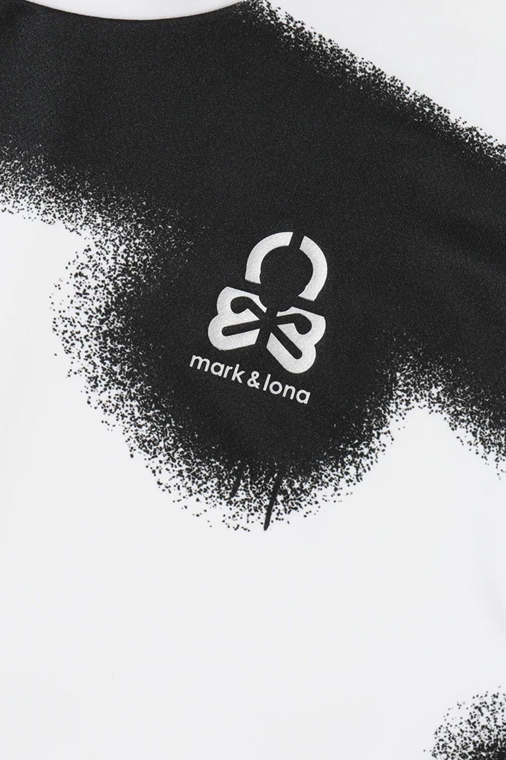 【2026AW 木村拓哉さん着用】 NOCTURNE MOCK NECK TEE / グラフィック モックネックTシャツ (ホワイト)（8月下旬入荷予定）
