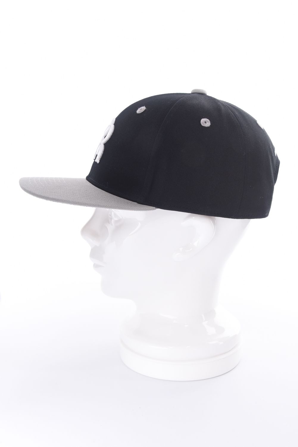 【26SS】  BICOLOR CAP FLAT / バイカラー キャップ フラット (ブラック/グレー)