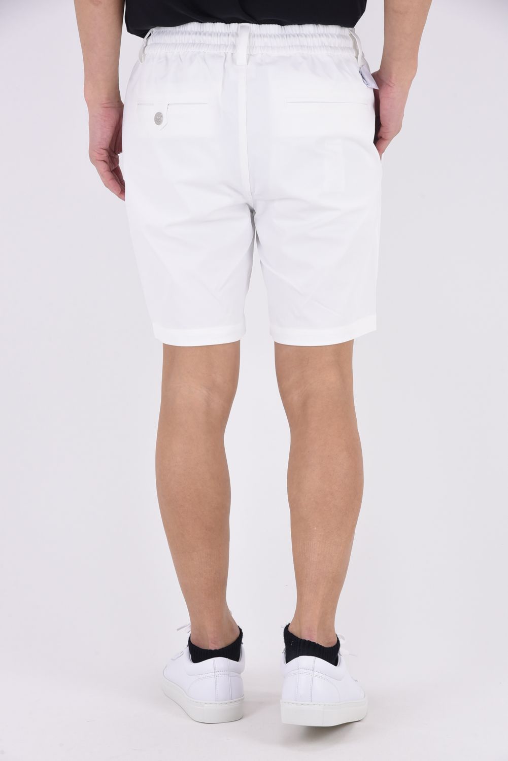 【26SS】 QUADRA PERFORMANCE TWILL GOLF SHORTS / ポリエステルツイル アイアンスカルロゴ刺繍 ショートパンツ (ホワイト)