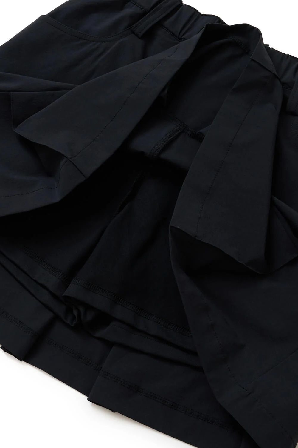 【26SS】【レディース】 OZ SKIRT / ストレッチナイロン バックロゴライン スカート (インナーパンツ一体型) (ブラック)