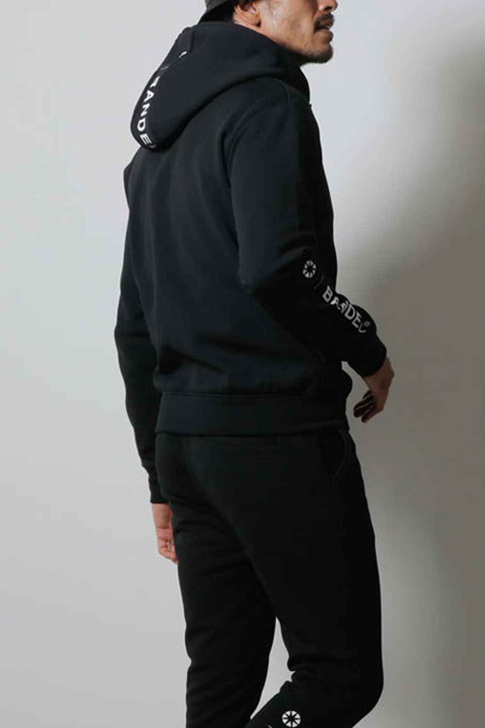 BASIC FULL ZIP PARKA MENS / テックスブリッド 止水ファスナー ジップアップパーカー (ブラック)
