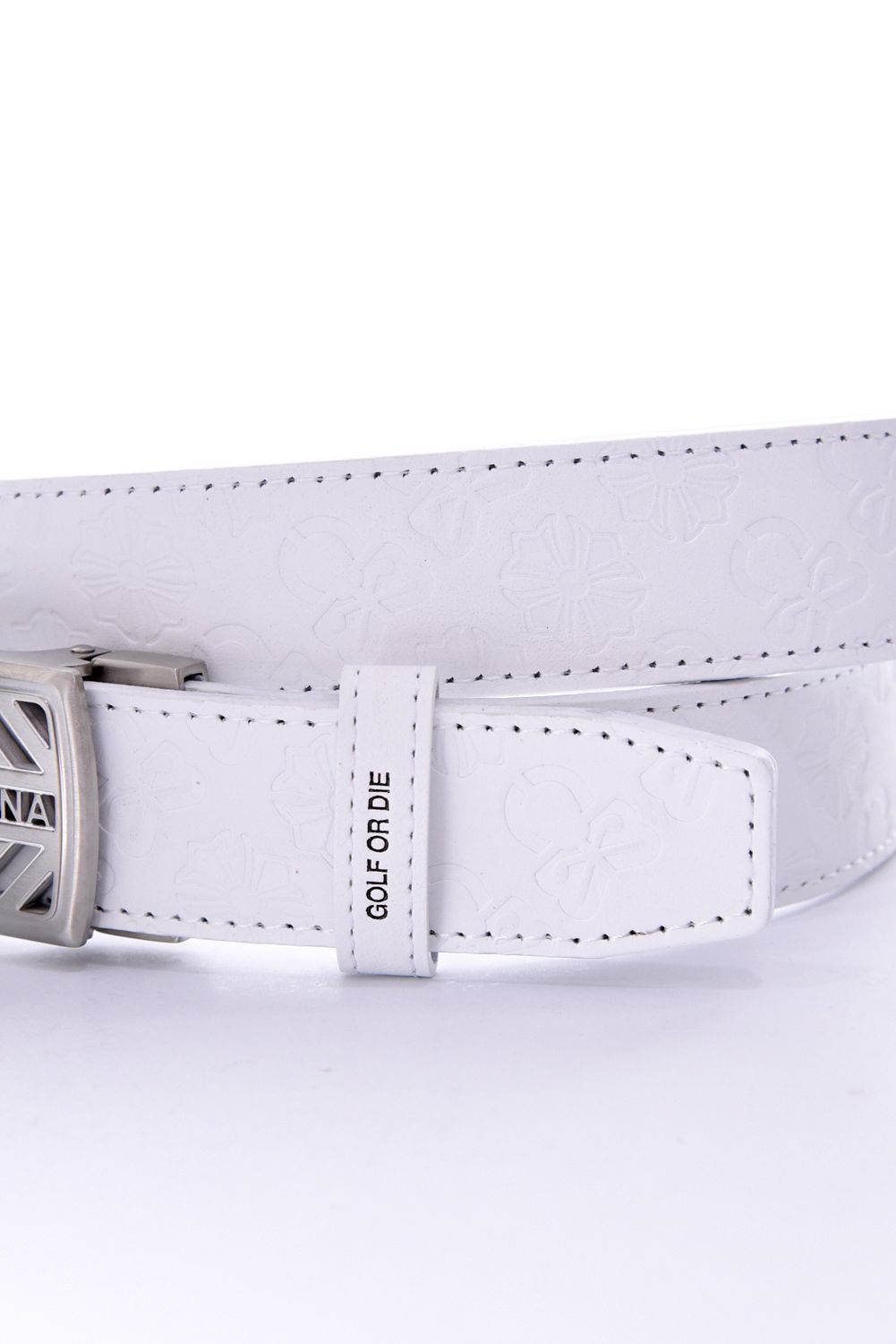 【26AW】 INSIGNIA EMBLEM LEATHER BELT / ジャパンメイド オリジナルバックル エンボスモノグラム スライド式レザーベルト (ホワイト)