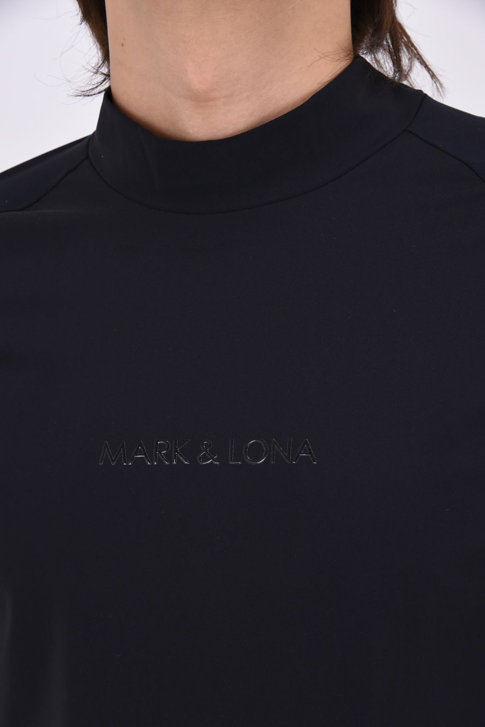 【26AW】 VANGUARD PANEL MOCK NECK / モノトーン サイドロゴ UVカット モックネックTシャツ (ブラック)