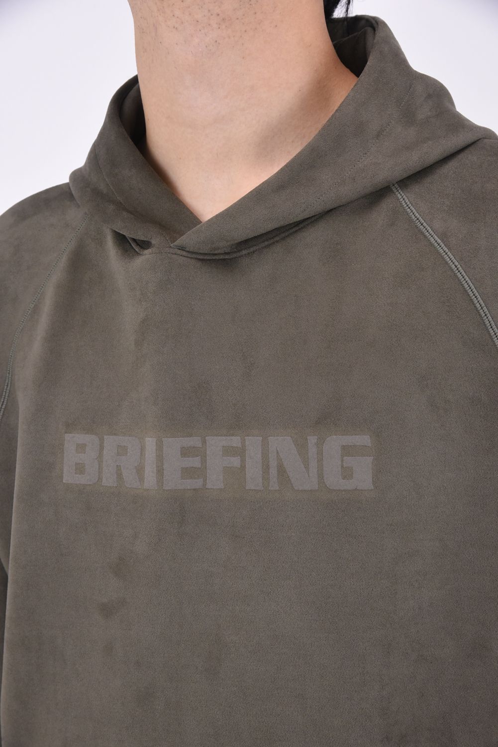 BRIEFING - MENS SUEDE HOODIE / ロゴ スエード パーカー オリーブ