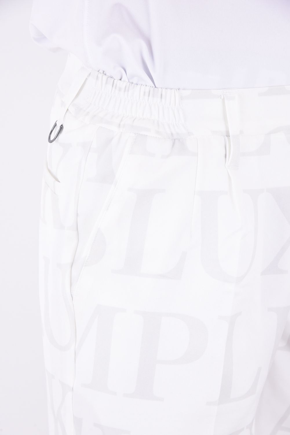 SAME LOGO SHORT PANTS / 総柄ロゴ ハーフスラックス (ホワイト)
