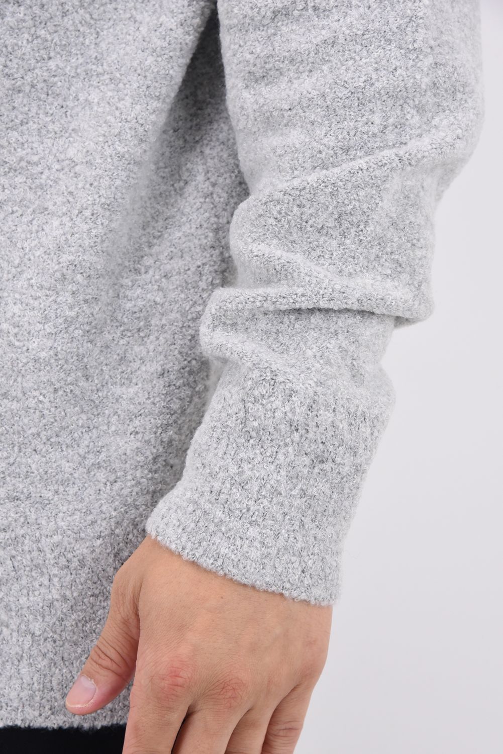 MEN'S BOUCLE TURTLE NECK KNIT / ブークレ糸 タートルネックニット (グレー)
