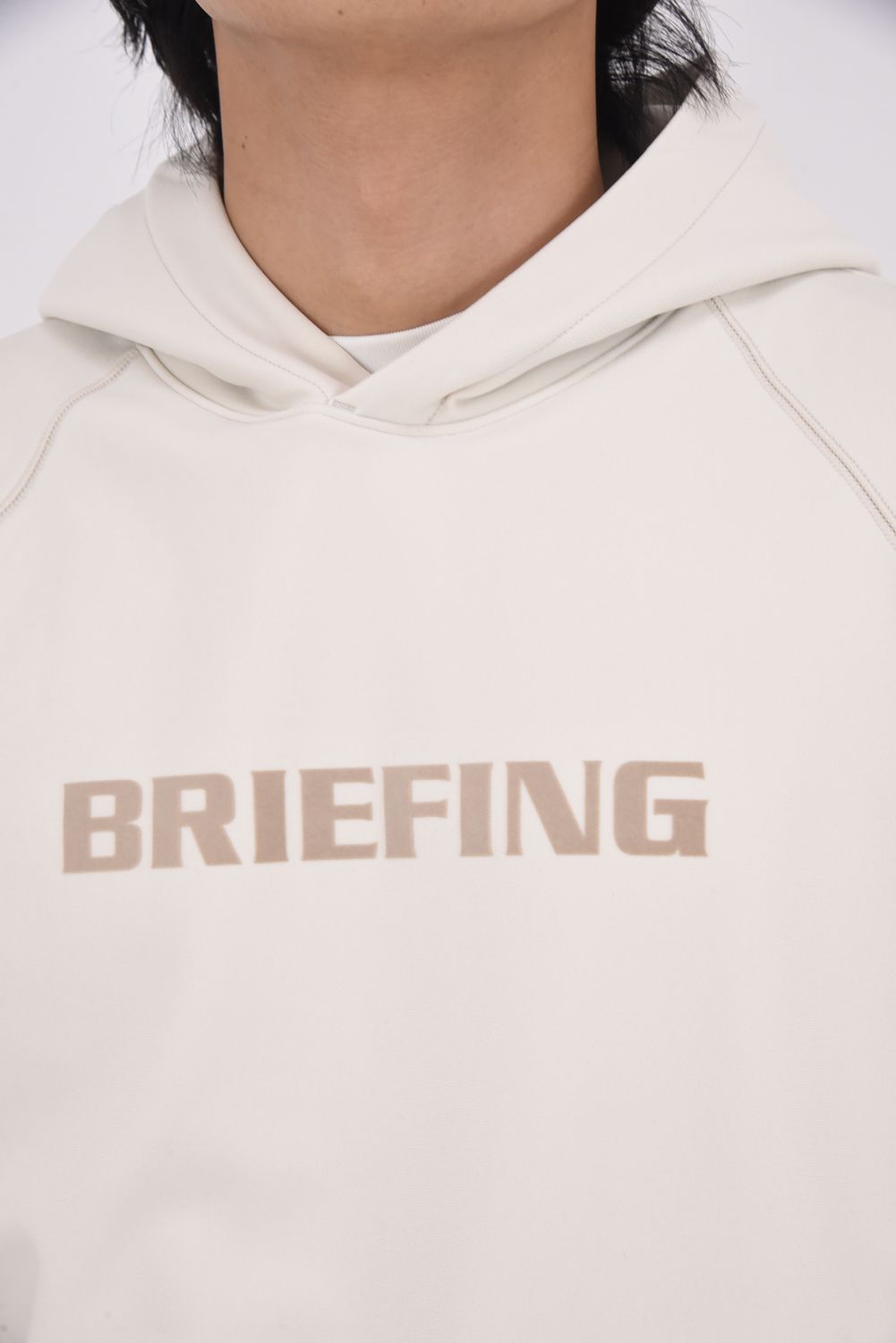【25AW】 MEN'S LOGO HOODIE / 裏起毛 フロントロゴ 裾切り替え プルオーバーパーカー (ベージュ)