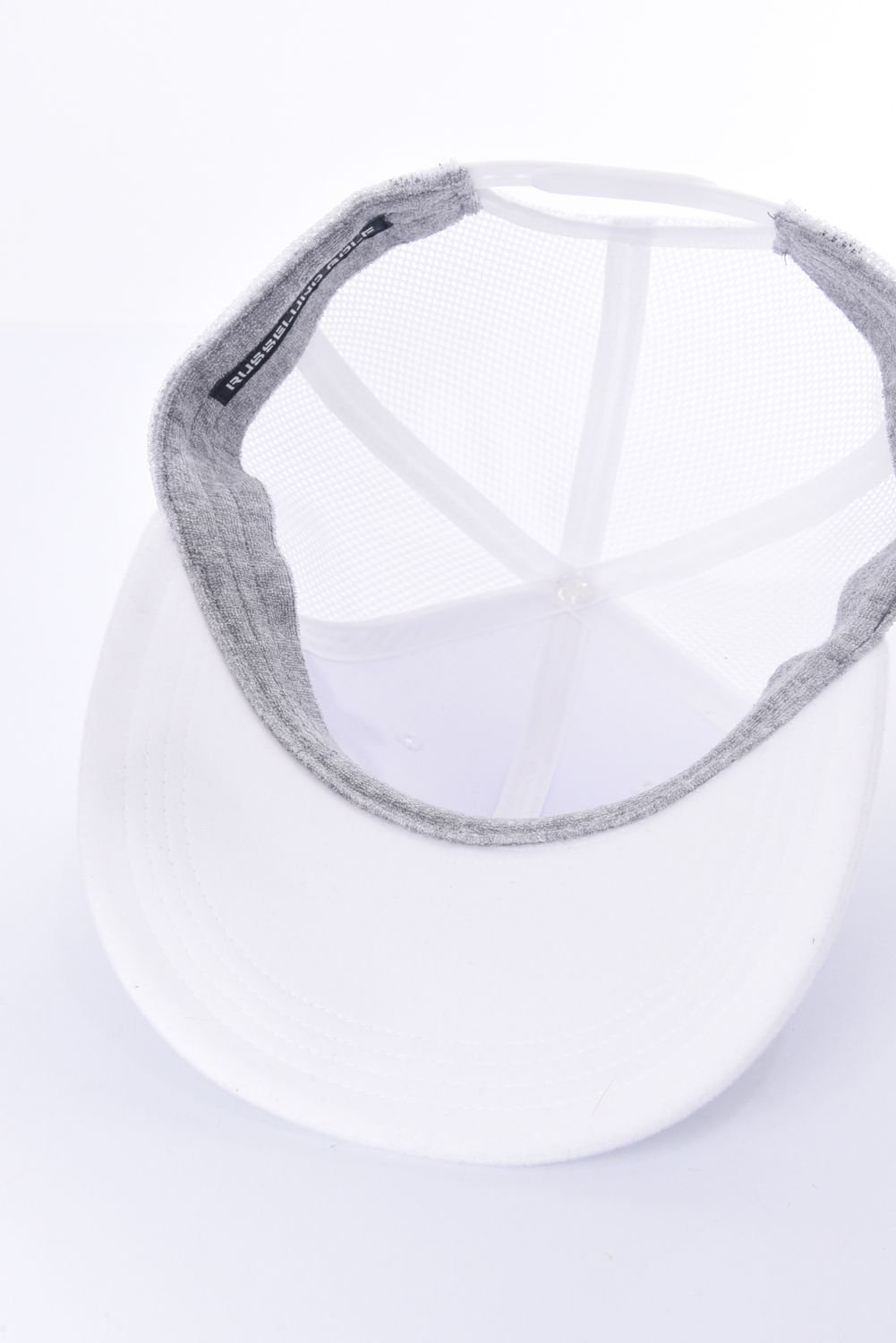 VELCRO MESH CAP / ブランドロゴ 刺繍 フラット ベースボールキャップ ホワイト