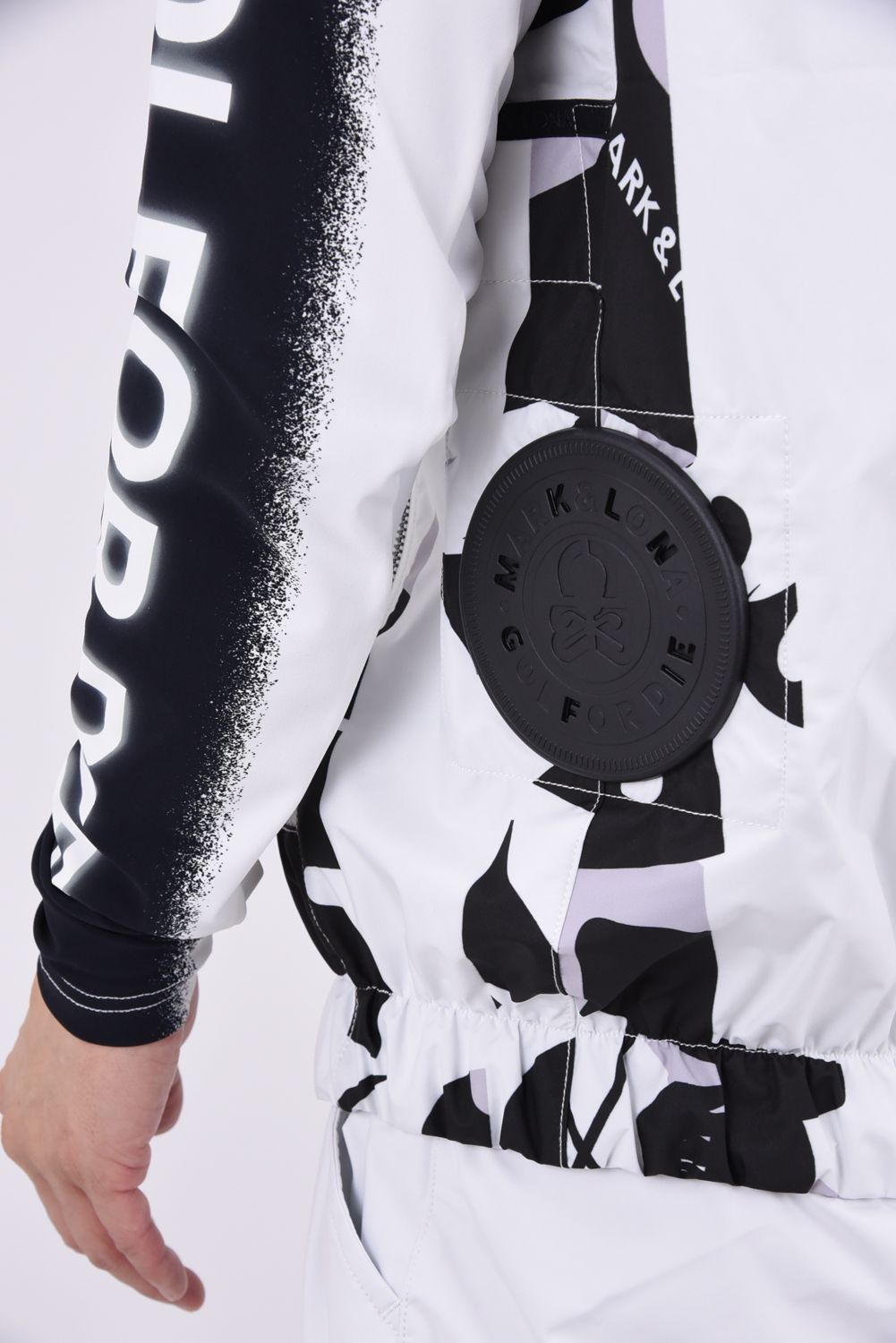 【26AW】 MERCURY COOLING FAN VEST / モノトーン カモフラージュ柄 空調ファン搭載ベスト (ホワイト)
