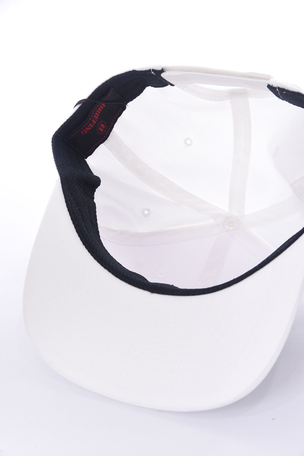 MENS BASIC FLAT VISOR CAP / ブランドロゴ ベーシック フラットキャップ ホワイト