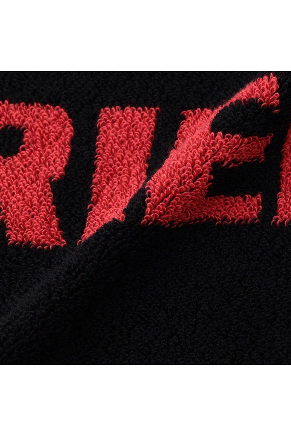 【プレゼント好適品】 LOGO WASH TOWEL BY HIPPOPOTAMUS / ブランドロゴ ループ付き スクエア型フェイスタオル (ブラック)