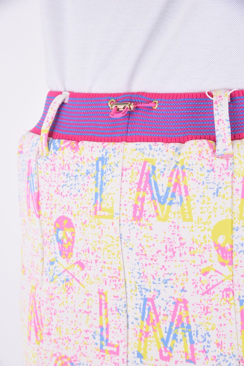 【レディース】 U.N.I.N.Y TEMPTED SKIRT / ヴィンテージ風ロゴパターン ブランドロゴジャガードリブ タイトスカート(インナーパンツ付き) (ピンク)