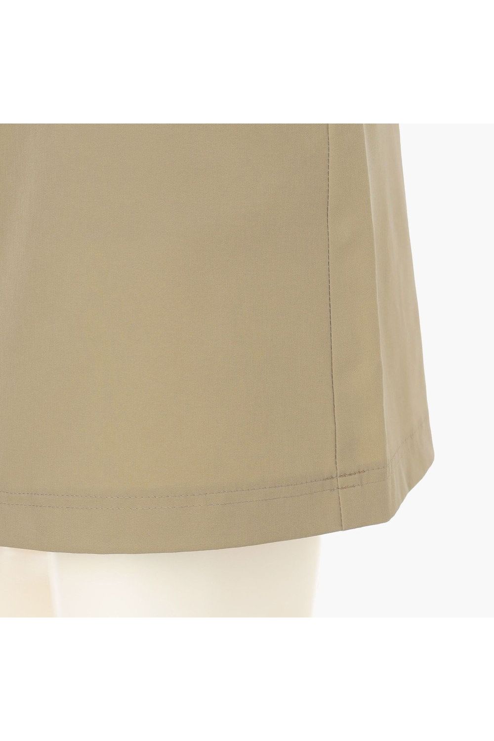 【26SS】【レディース】 WOMEN’S COOLCORE LOGO ELASTIC SKIRT / クールコア ウエストゴムベルト スカート (ベージュ).