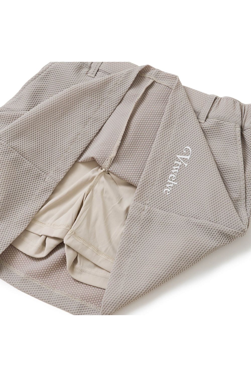 【26SS】【レディース】 AIRY AWA SKIRT / ワッフル生地 ブランドロゴ スカート (インナーパンツ一体型) (ベージュ)