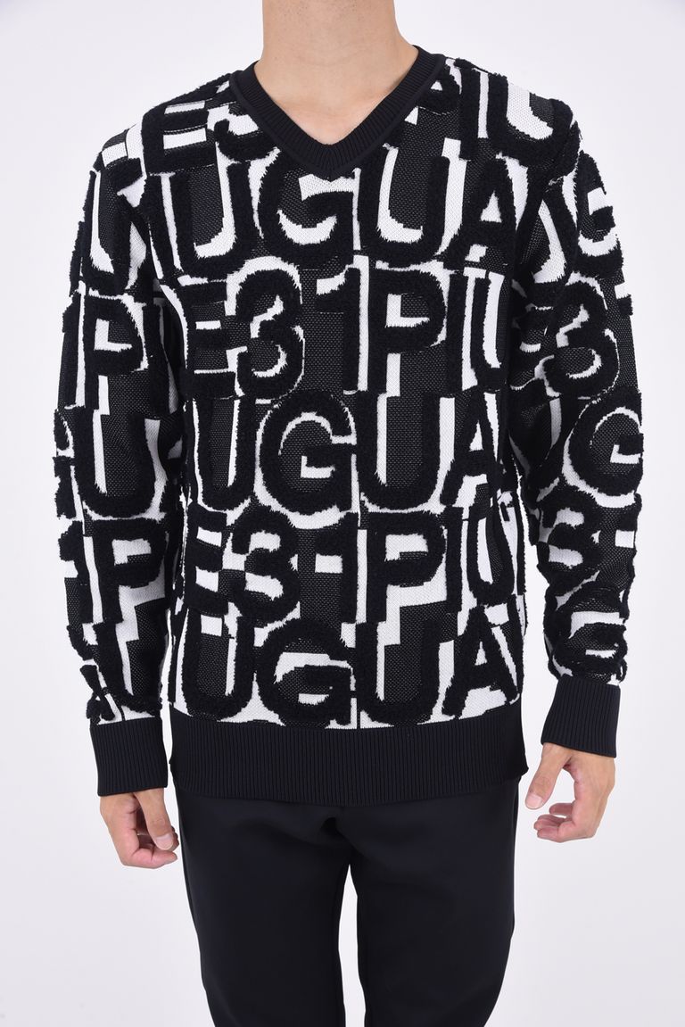 1PIU1UGUALE3 GOLF - BIG FULL LOGO V-NECK / 113ビッグ 総柄ロゴ V 