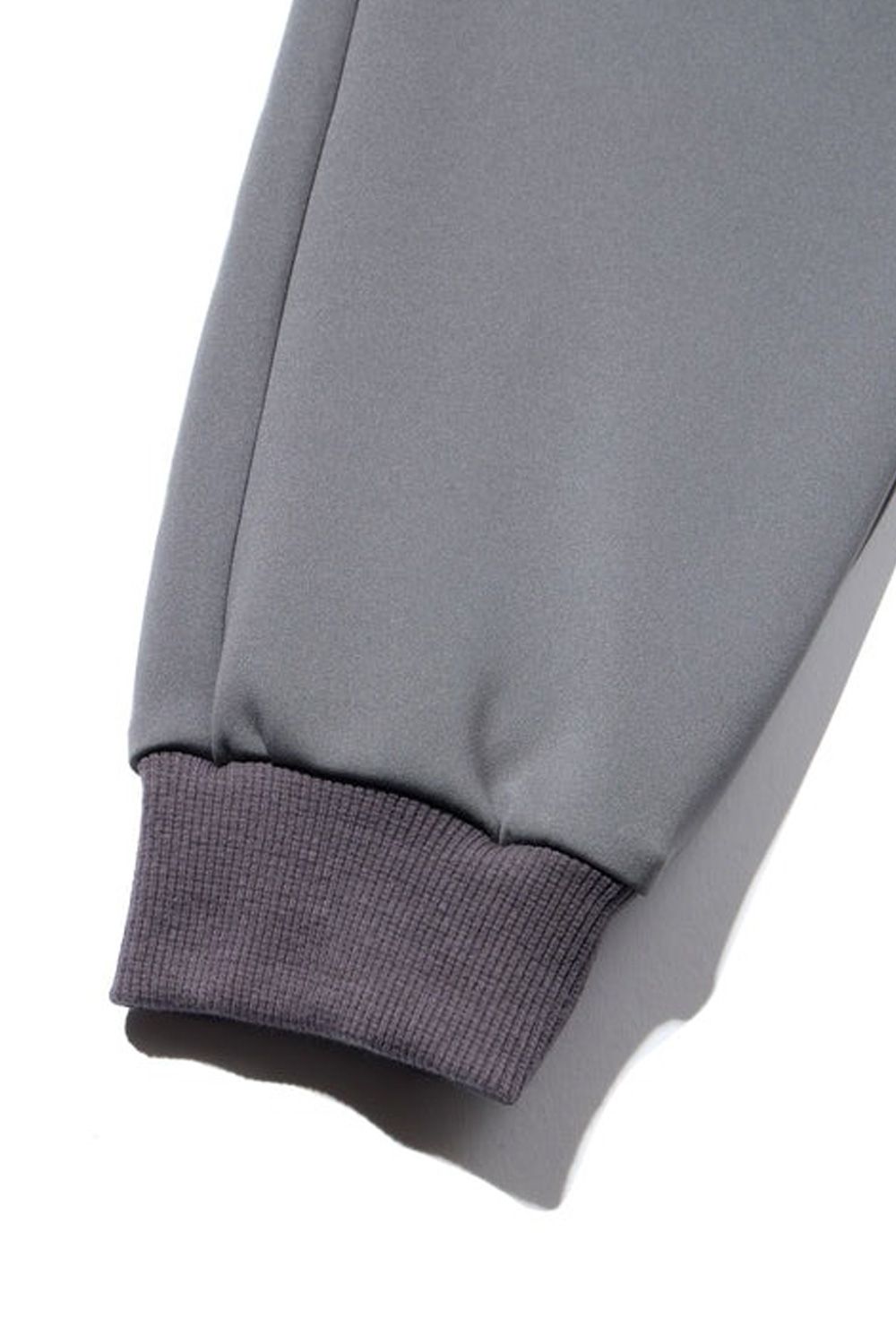 【26AW】 JERSEY TAPERED PANTS / ダンボール素材テーパードパンツ (グレー)