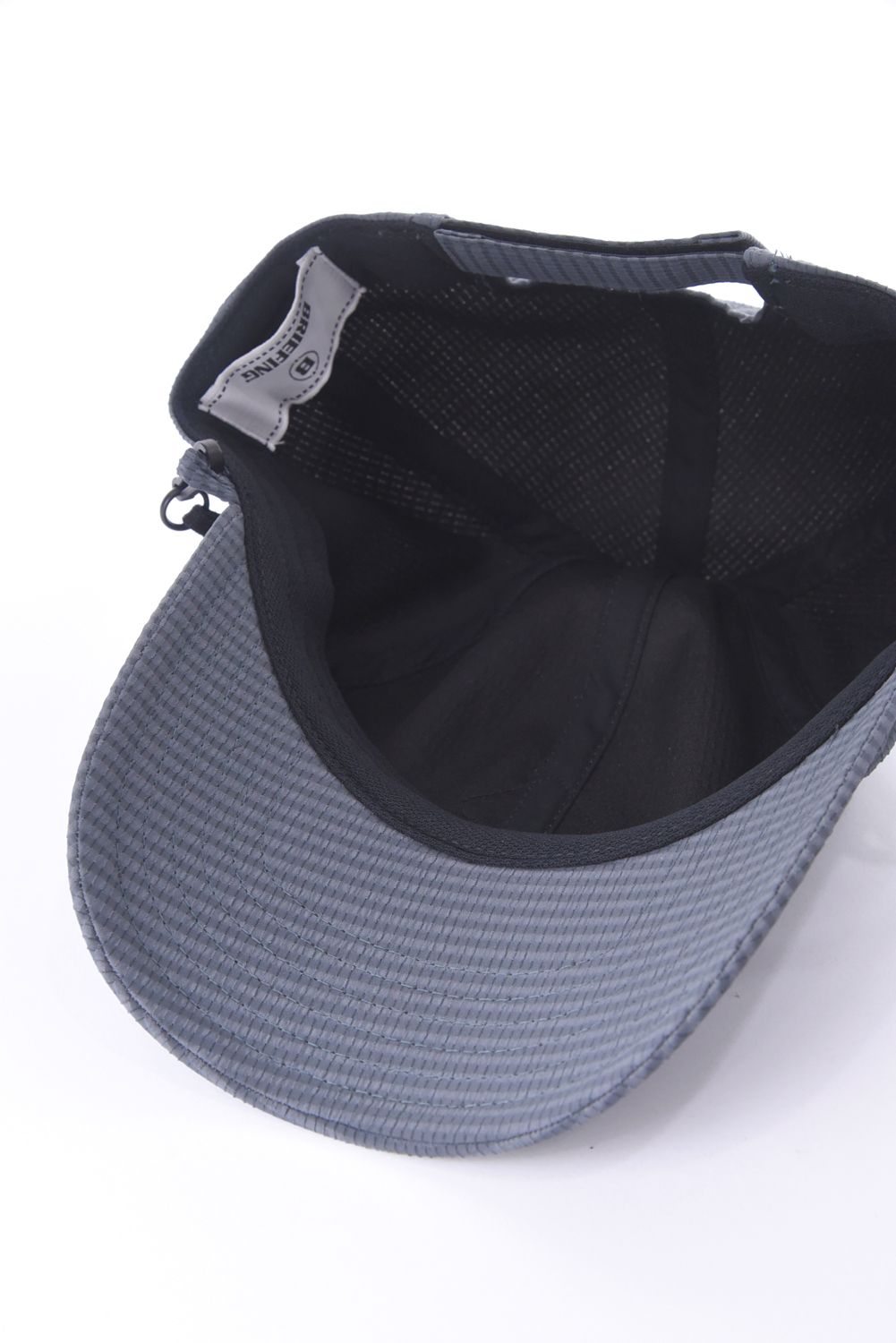 【26SS】【レディース】 WOMEN’S SEERSUCKER CORD STRAP CAP / シアサッカー コードストラップ付き キャップ (チャコール)