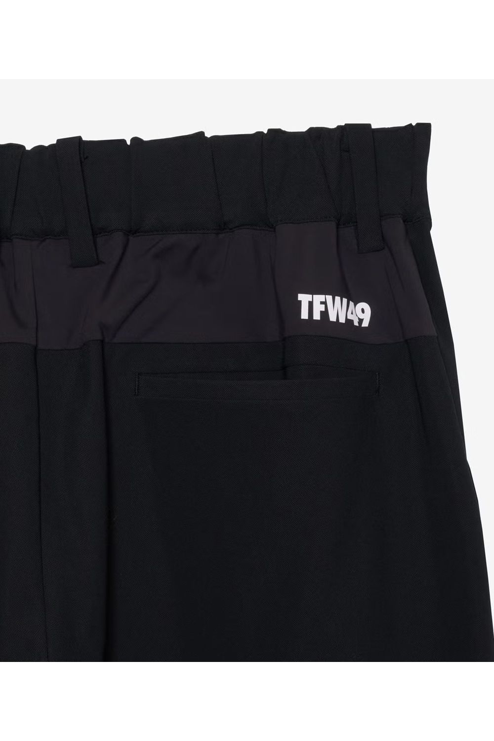 【26SS】 LUXURY SPORTY SHORTS / ドライタッチ ショートパンツ (ブラック)