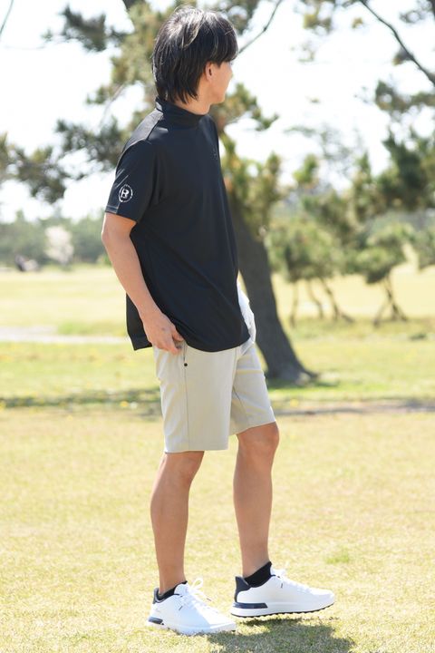 【BRIEFING GOLF】 ブラックの別注モックを使用したスタイリング
