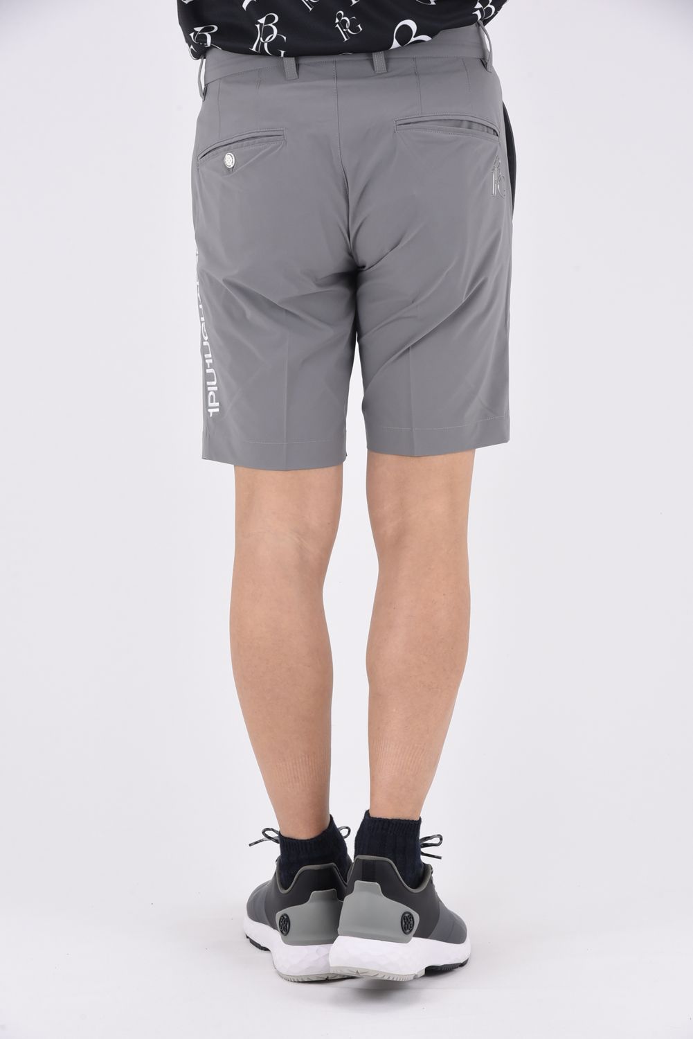 1PIU1UGUALE3 GOLF - BASIC SHORT PANTS / ブランドロゴ