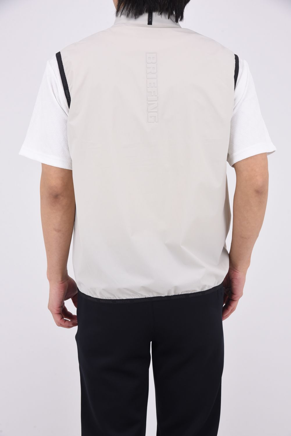 【26SS】 MEN'S POCKTABLE WIND VEST / 4WAYストレッチタフタ ポケッタブル ライトベスト (ベージュ)