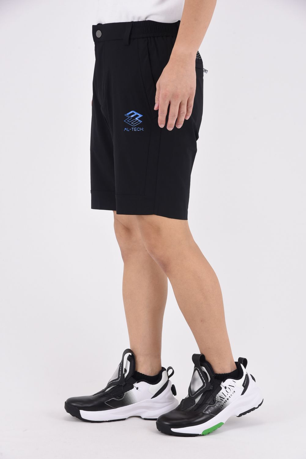 MARK & LONA ブラック ショートパンツ MARK&LONA - 【2025AW】 VOLTAIC VENT UTILITY SHORTS