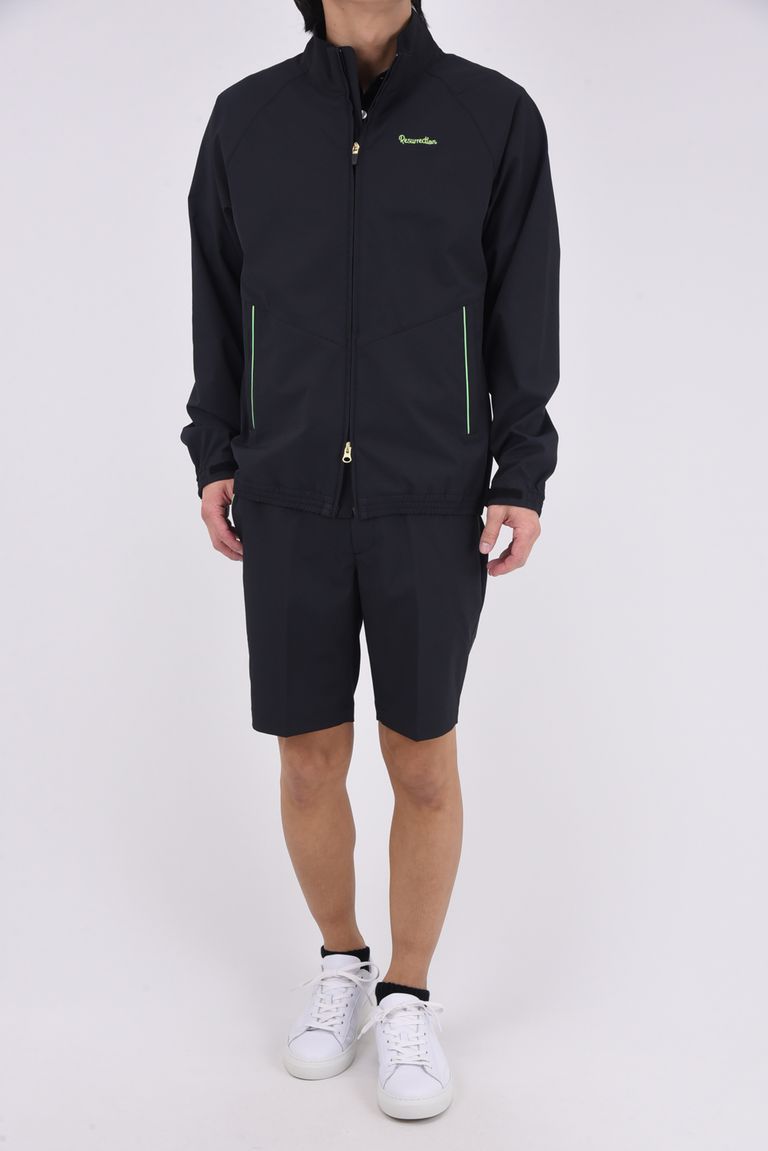 ※ブルゾンは別売りとなります。