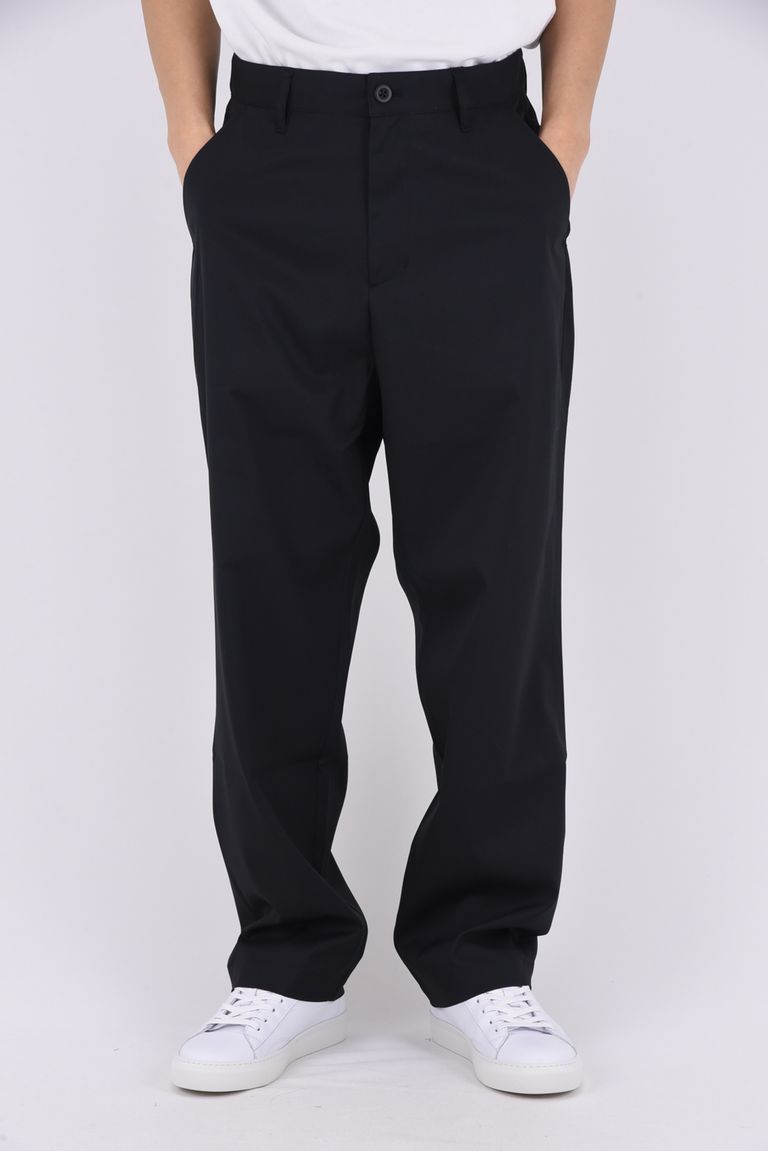 MODEL： 172cm / 64kg 着用サイズ：M