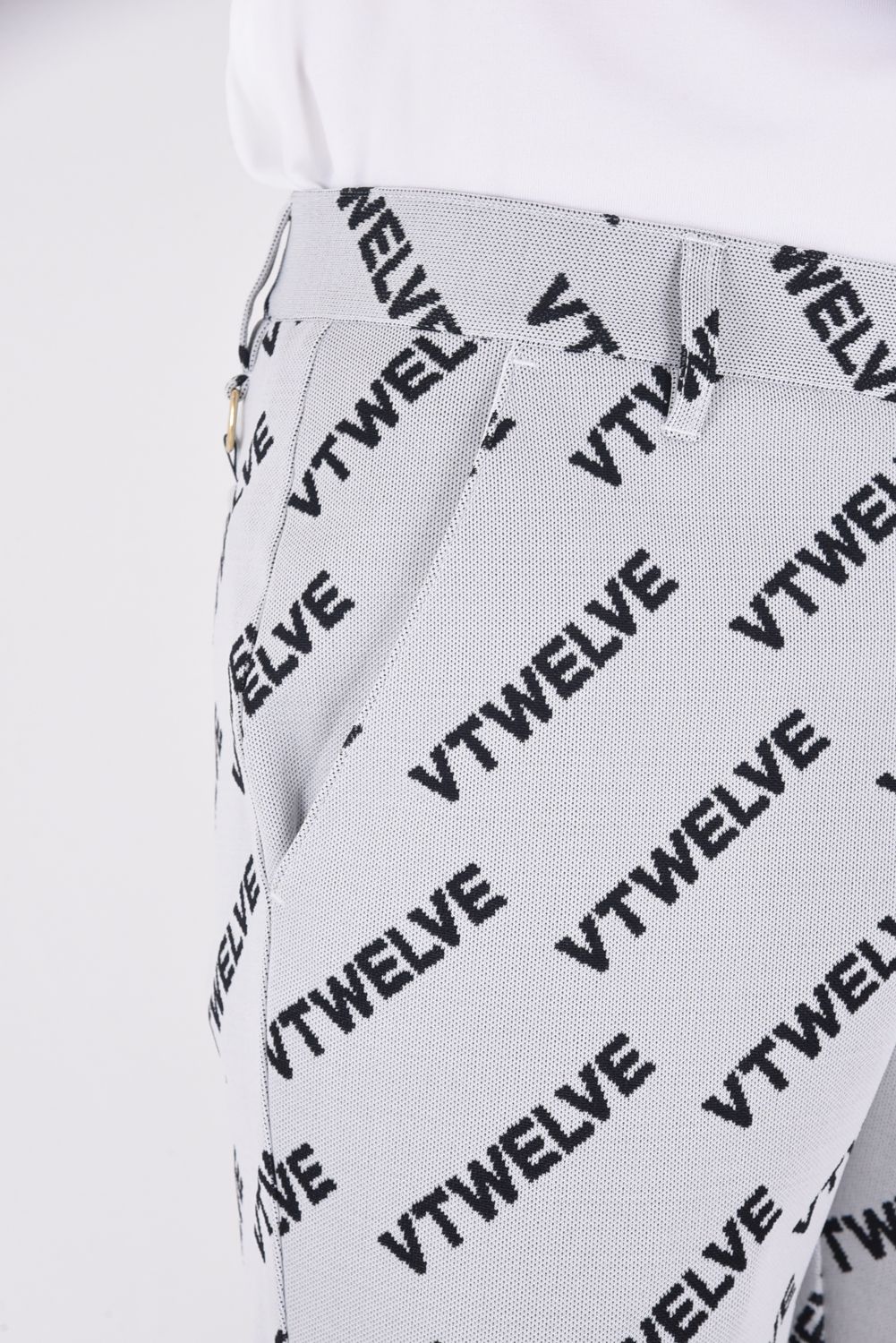 【秋冬仕様】VET PANTS / グラフィック ロゴ ジャガードパンツ (ホワイト)