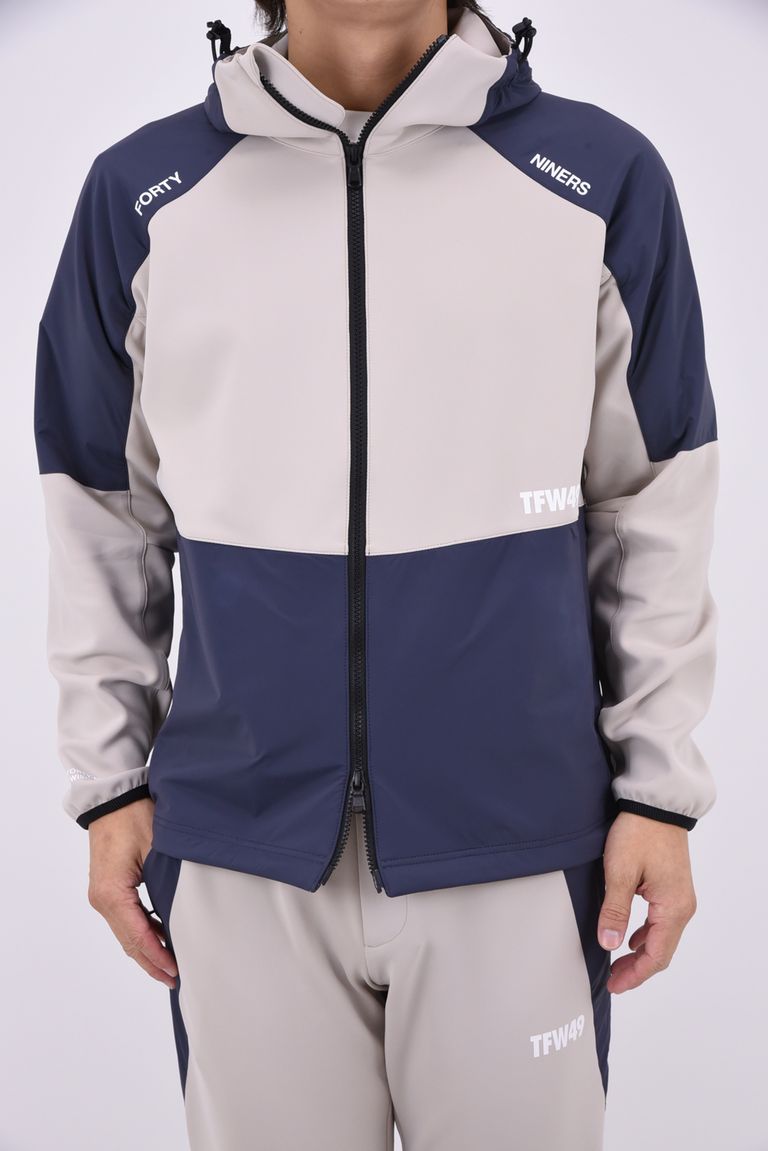 MODEL： 172cm / 64kg 着用サイズ：M