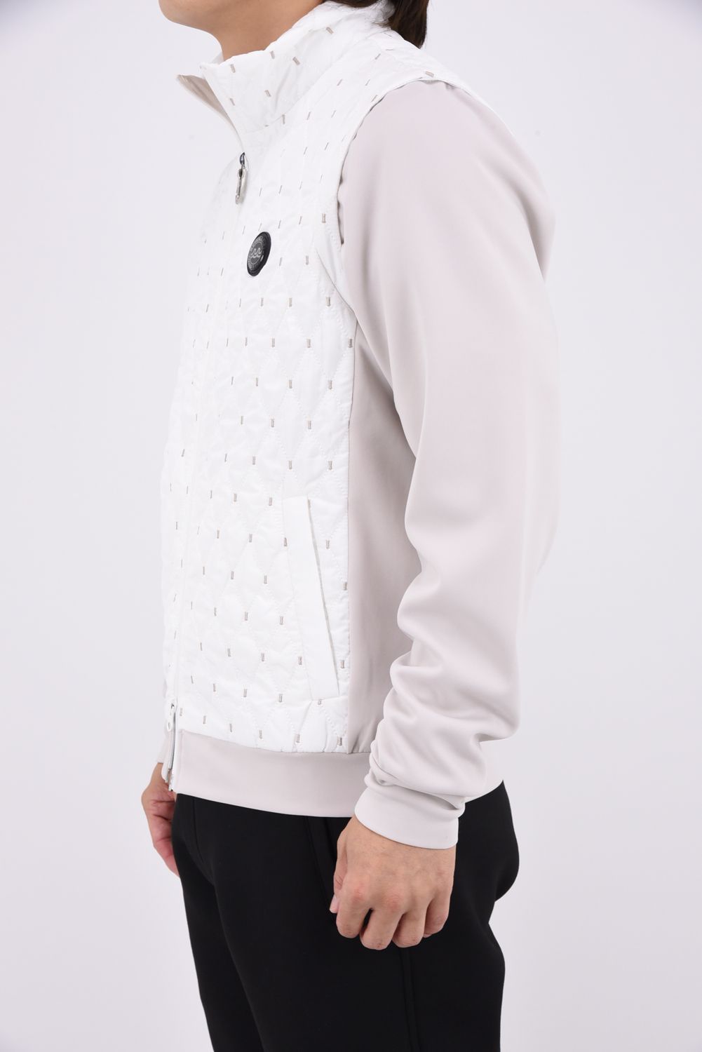 【26AW】 BLOUSON / ダイヤキルティング スリーブデタッチャブル 2WAYブルゾン&ベスト (ホワイト)