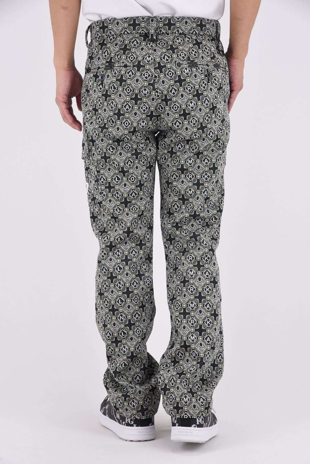 【2025AW 木村拓哉さん着用 VOL.7】 ROSETTE JACQUARD JERSEY TROUSER / ジオメトリックパターン カーゴポケット付きロングパンツ (カーキ)