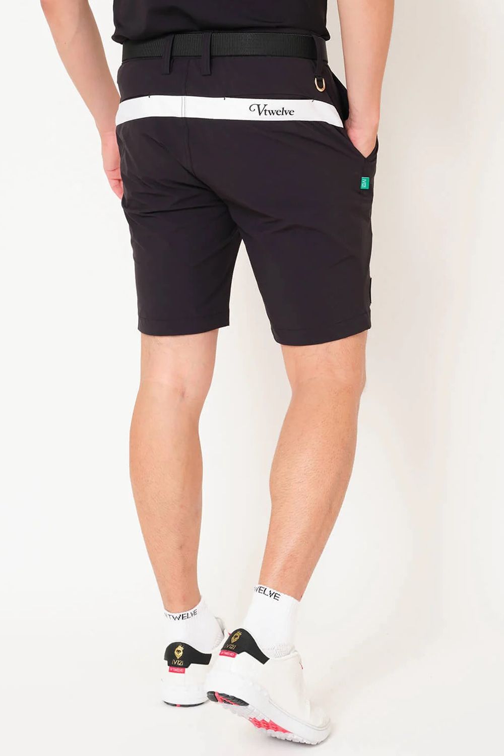 【26SS】 OZ SHORTS / ストレッチナイロン バックロゴライン ショートパンツ (ブラック)