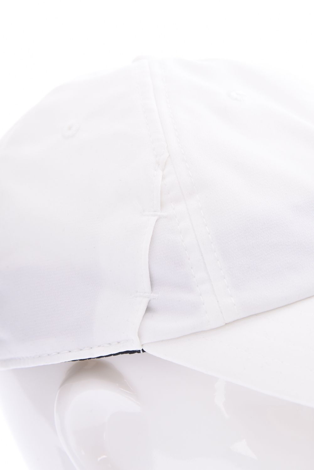 WR STRETCH GLASSHOLD CAP / ブランドロゴ サングラススリット入りキャップ (ホワイト)