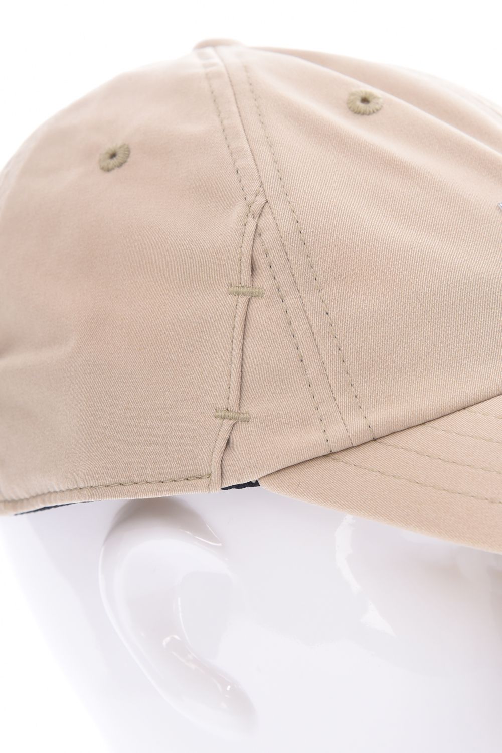 WR STRETCH GLASSHOLD CAP / ブランドロゴ サングラススリット入りキャップ (ベージュ)