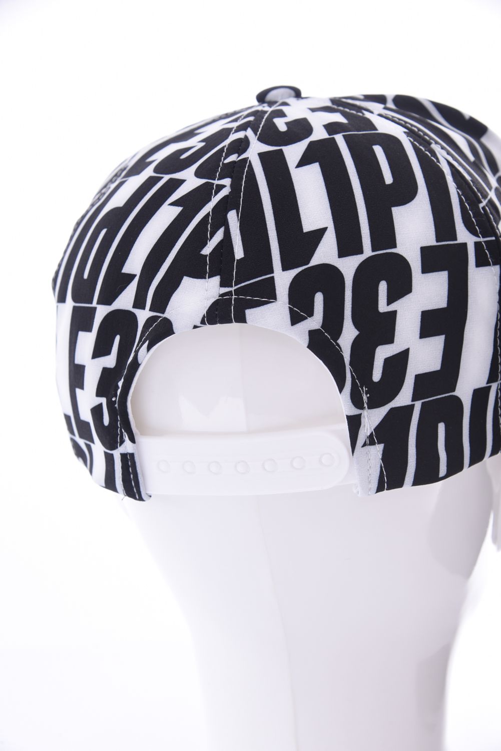 1PIU1UGUALE3 GOLF - 6 PANEL / 総柄ロゴ 6パネル フラット